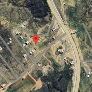 Lote a una cuadra de la carretera Sucre a Qochis